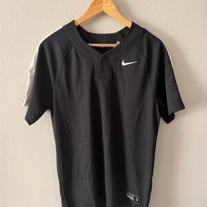 Nike Black Short-Sleeve Athletic Jersey with White Swoosh